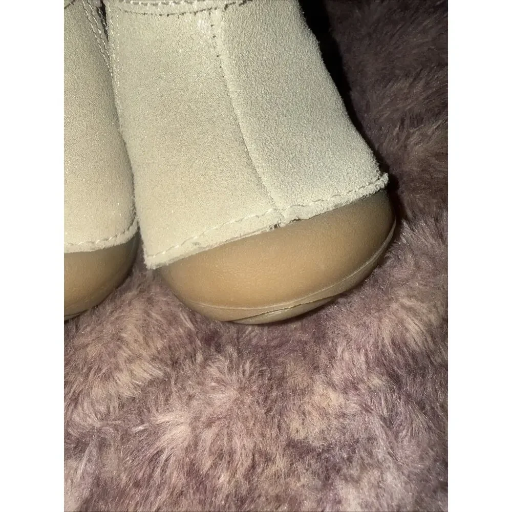 Stride Rite Infant Glitter Zip Boot Beige size 6 Mos